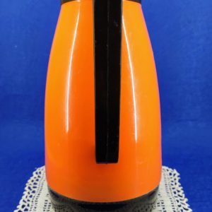Vintage orange termosz