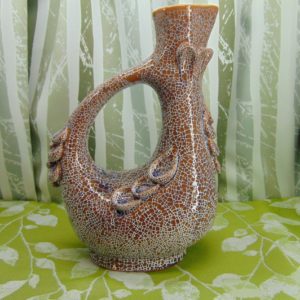 Repesztett mintás kakast formázó kancsó/váza