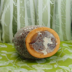 Repesztett mintás kakast formázó kancsó/váza