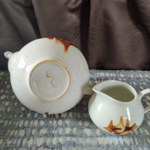 Fajansz kávéskanna tejes kancsóval