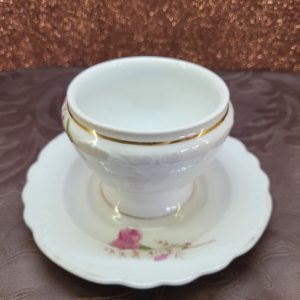 Szegfű mintás porcelán szószos