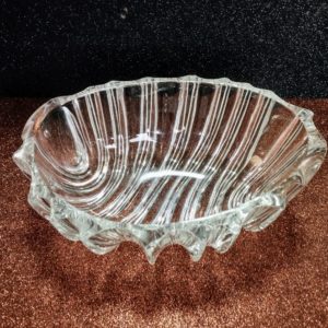 Vastagfalú üveg kínáló