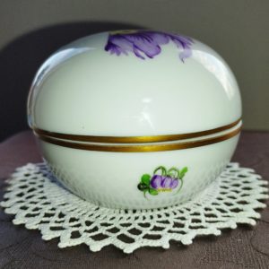 Herendi krókusz mintás gyűrű/ékszertartó