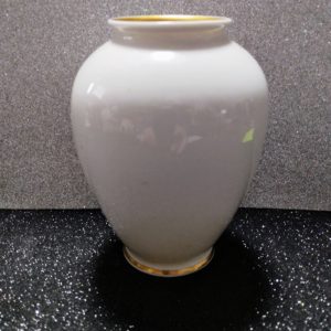 Kézi aranyozású német porcelán váza