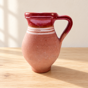 Kis kerámiakorsó, 14 cm / Small Ceramic Jug, 14 cm – illusztratív élőkép / illustrative lifestyle image