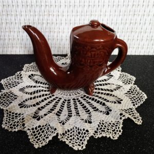 Bolgár kerámia likőrös szarv