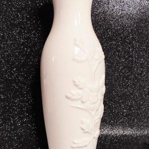 Hófehér domború virágmintás porcelán váza