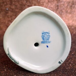 Örülnék, ha megtekintenéd a többi termékemet is! Négy termék vásárlásától a szállítási költséget átvállalom. Minden eladott termékre 30 nap garanciát vállalok, és a vásárlást követően minden esetben számlát állítok ki. Reklamációt ezen számla birtokában tudok elfogadni. Vásárlás esetén, a számla kitöltéséhez kérem add meg számlázási adataid ( Név, cím, e-mail cím). A számlát e-mailben küldöm. Aquincum porcelán madárka