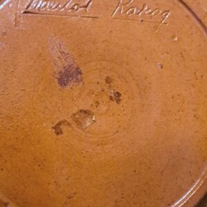 Kántor Sándor, Kántor Sándor Karcag, karcagi kerámia, népi kerámia, kézzel festett tál, magyar fazekasművészet, vintage kerámia tál, folk pottery Hungary, Hungarian ceramic plate, Karcag pottery, népművészeti kerámia, gyűjtői kerámia, kézműves tál,